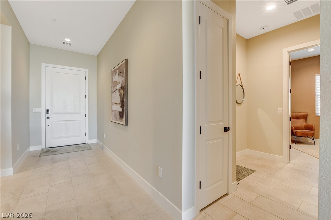Photo 33 of 79, 9006 Coastal Oaks Street