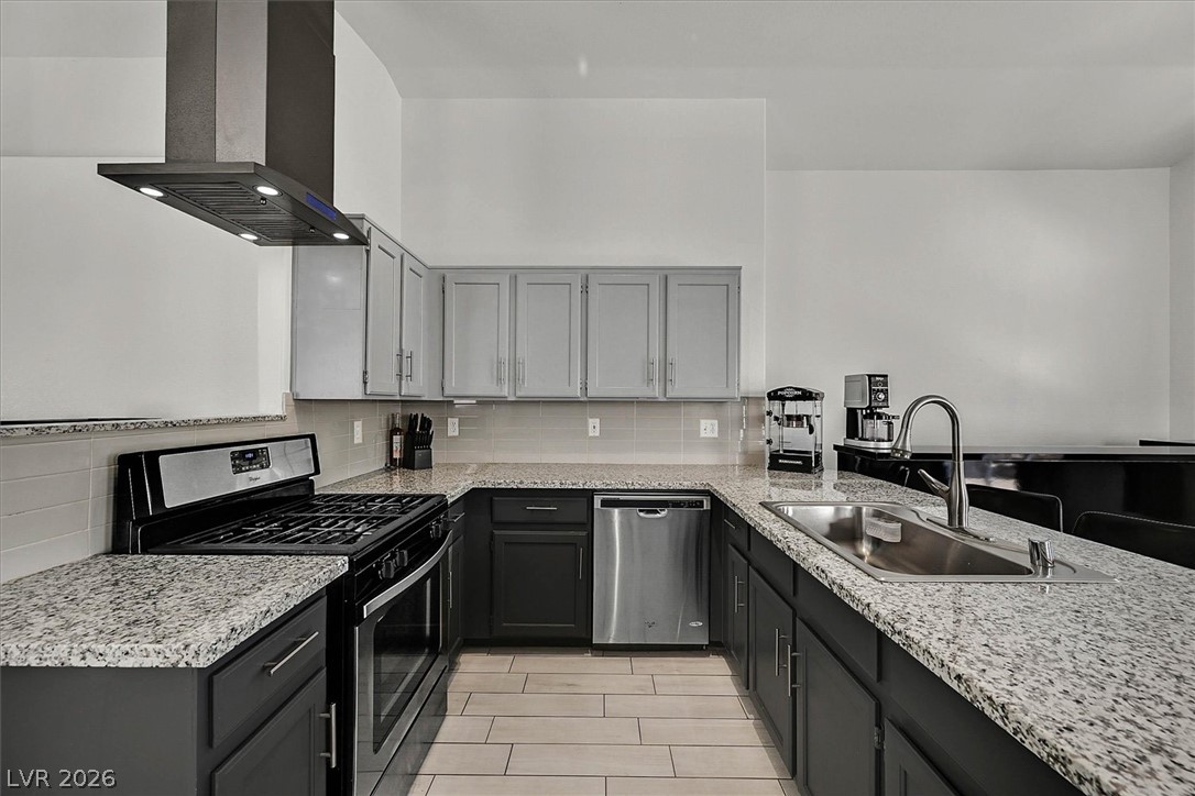 Photo 5 of 7008 Overhill Avenue