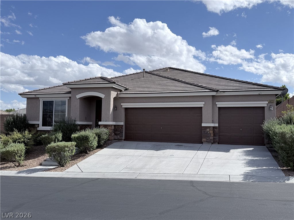 10229 Pine Ridge Peak Avenue, Las Vegas 89166