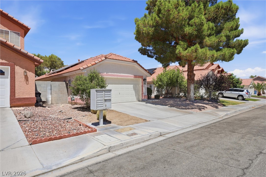 Photo 4 of 1221 Rainbow Meadows Drive