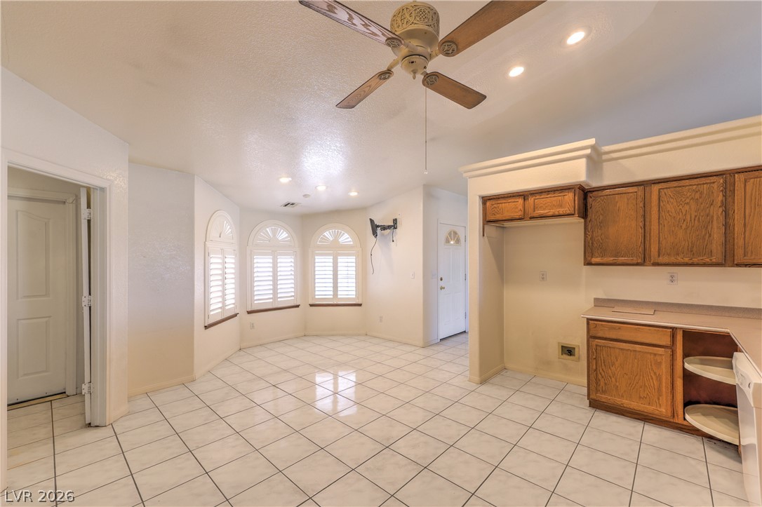 Photo 11 of 47, 3720 Pahrump Valley Boulevard