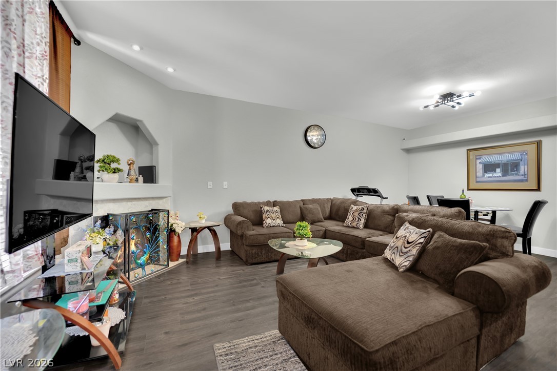 Photo 22 of 32, 6908 Dorita Avenue #102