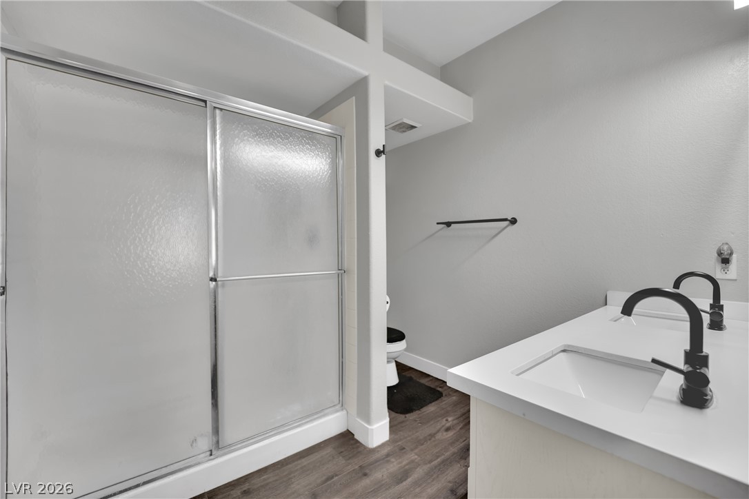 Photo 16 of 32, 6908 Dorita Avenue #102
