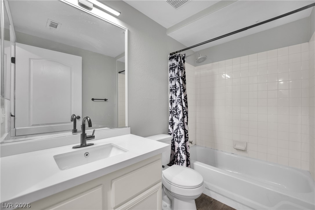 Photo 18 of 32, 6908 Dorita Avenue #102