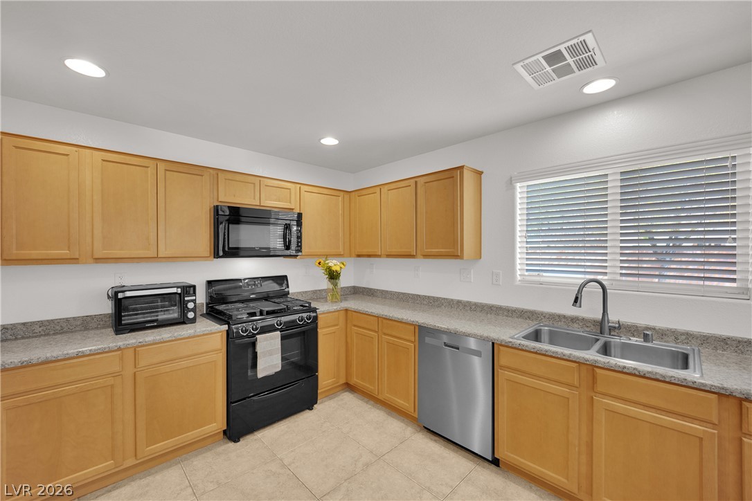 Photo 12 of 34, 4896 Jubilee Diamond Court