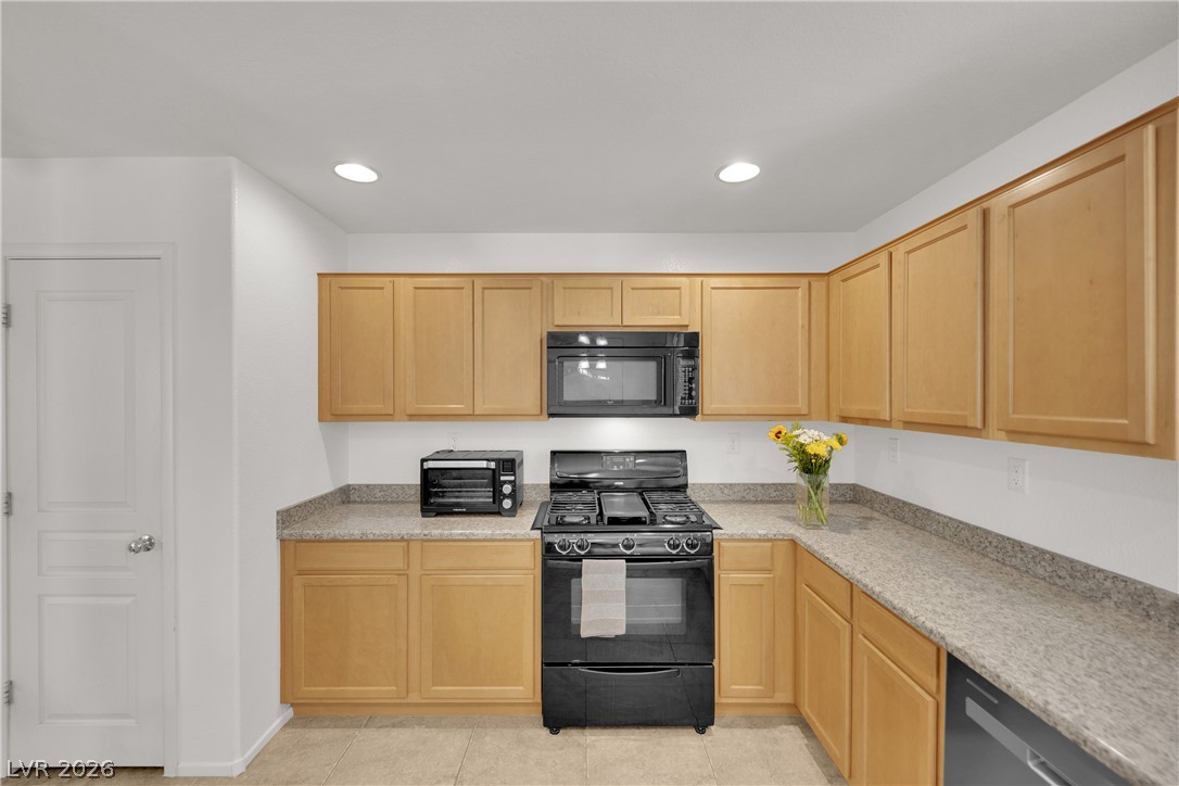 Photo 13 of 34, 4896 Jubilee Diamond Court