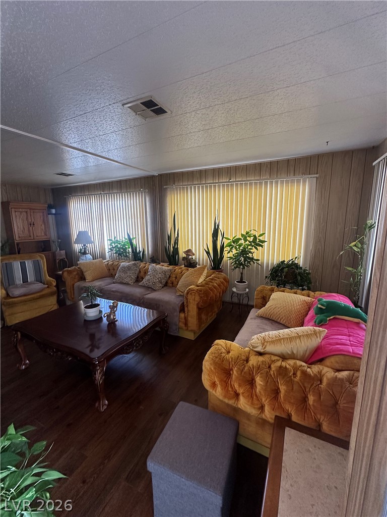 5073 Ridge Avenue, Las Vegas 89103