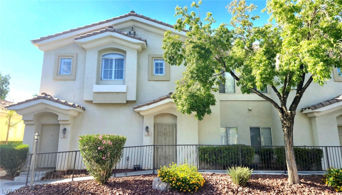 Photo 2 of 10001 Crimson Palisades Place #103