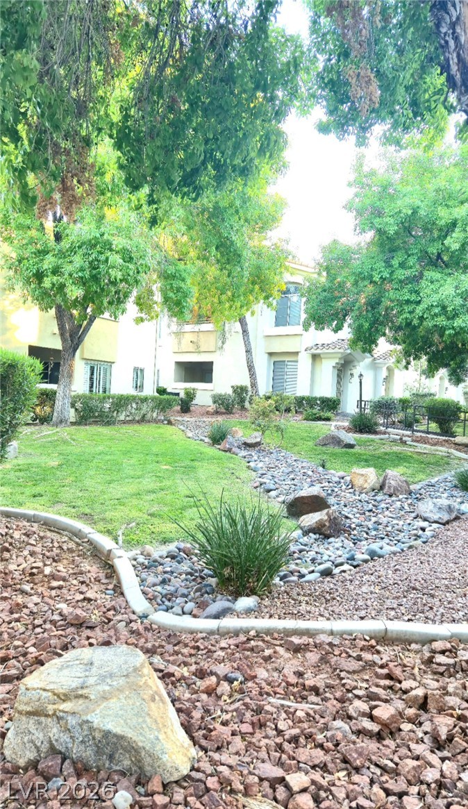 Photo 7 of 25, 10001 Crimson Palisades Place #103