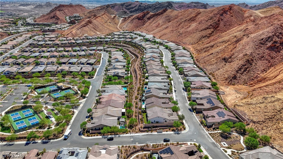 Photo 11 of 55, 137 Mirage View Drive