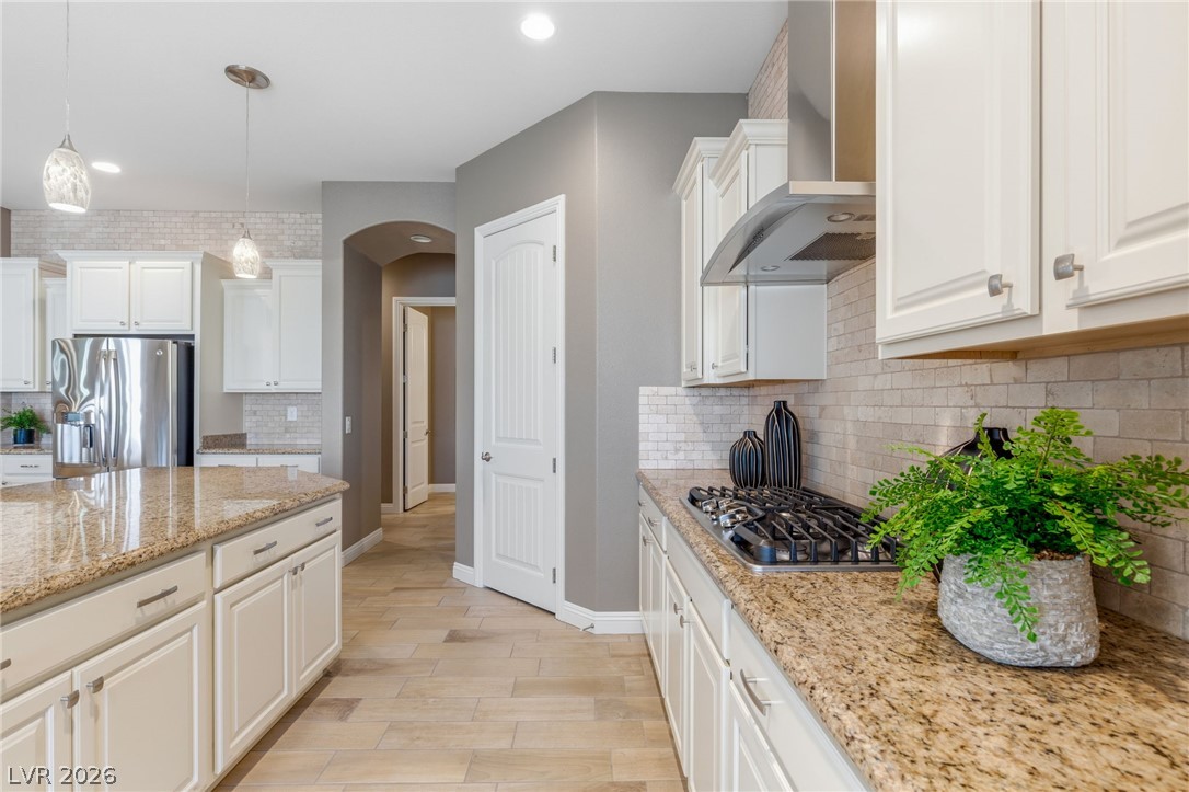 Photo 9 of 34, 9985 Spider Creek Court