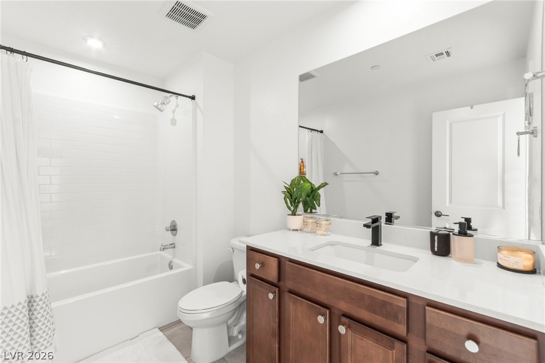 Photo 32 of 62, 2538 Catallo Street