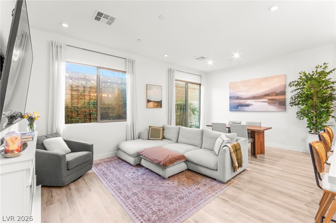 Photo 4 of 2538 Catallo Street