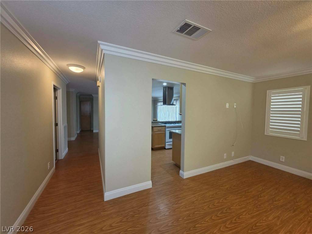Photo 6 of 47, 113 Celia Place