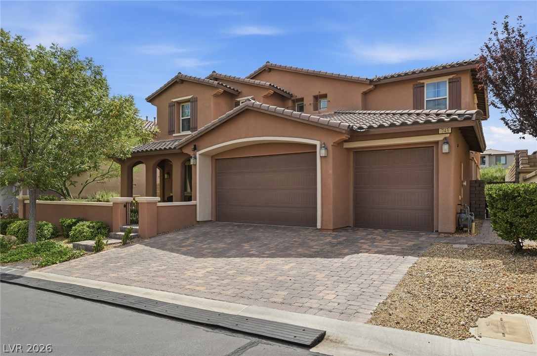 743 Middle Beach Street, Las Vegas 89138