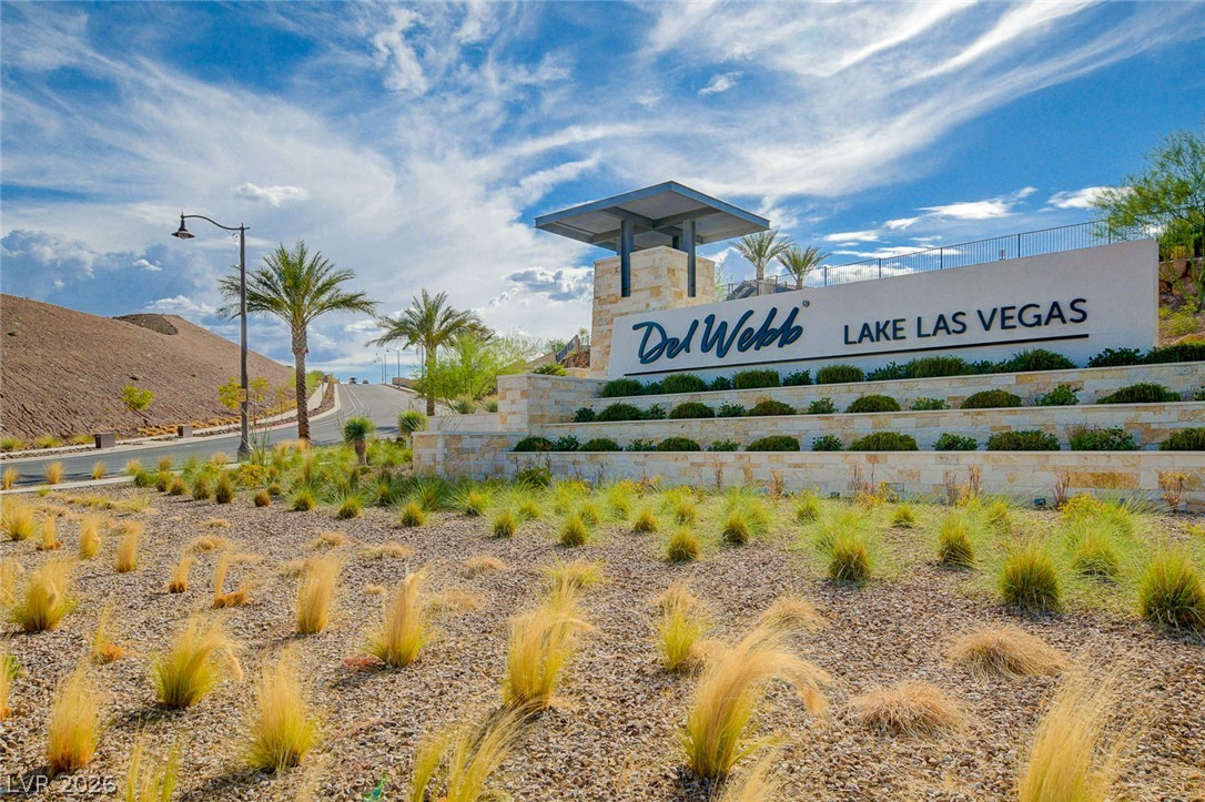 Photo 63 of 83, 22 Desert Ivy Lane