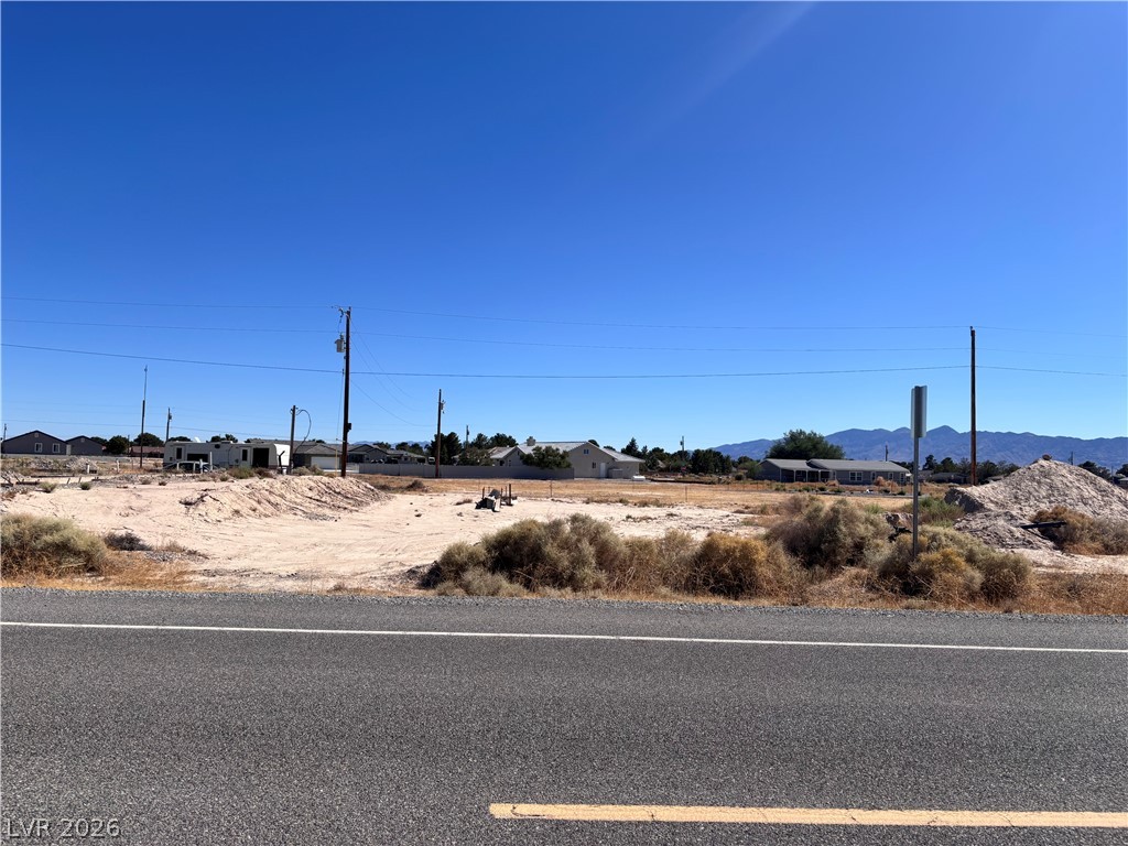 1671 E Idaho Street, Pahrump 89048