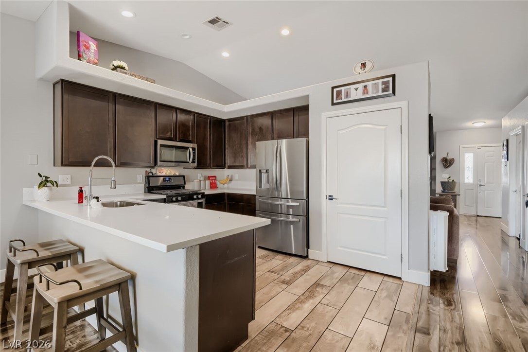 Photo 11 of 29, 5218 Willowdale Court