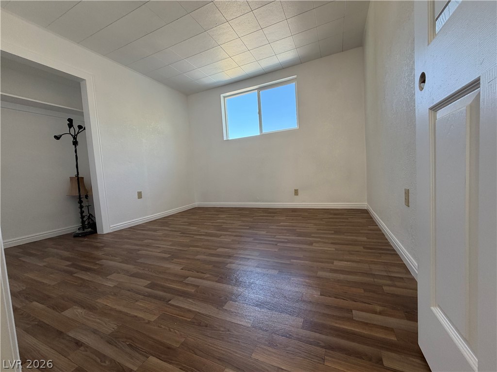 Photo 7 of 24, 1305 Avenue B