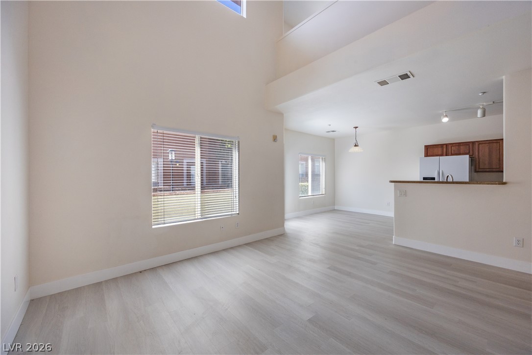Photo 5 of 10443 Alpine Edge Avenue