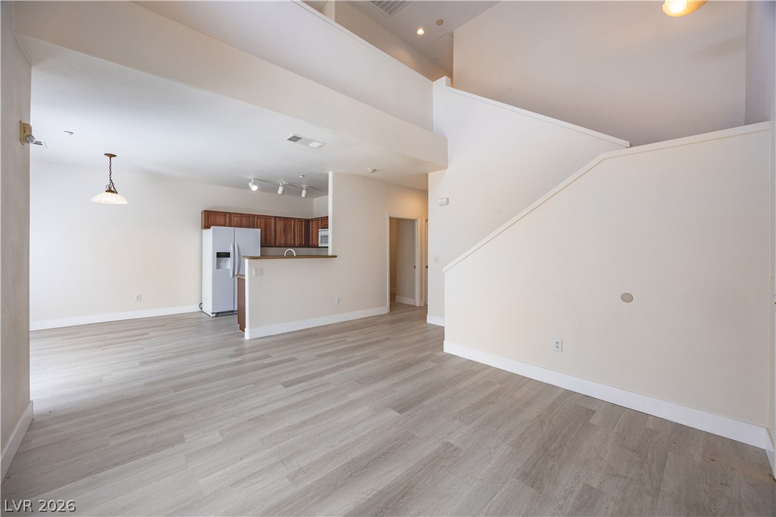 Photo 6 of 30, 10443 Alpine Edge Avenue
