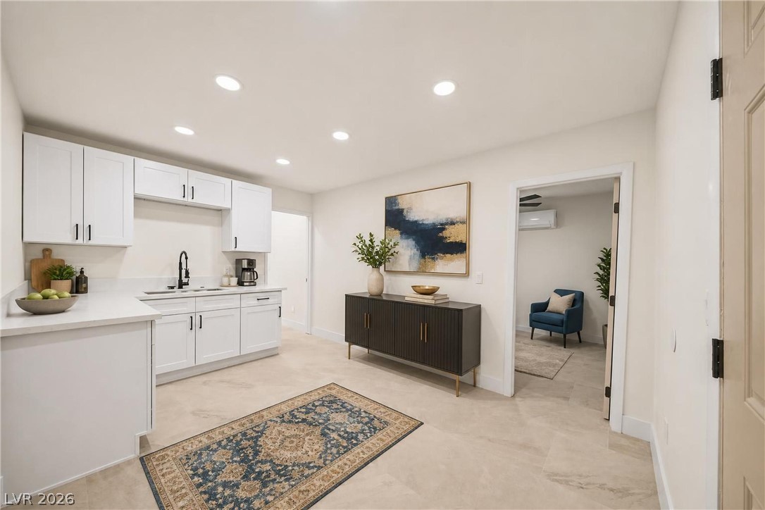Photo 13 of 33, 3629 Florrie Avenue