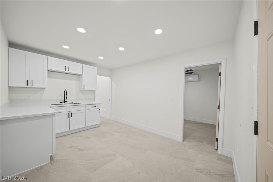 Photo 15 of 33, 3629 Florrie Avenue