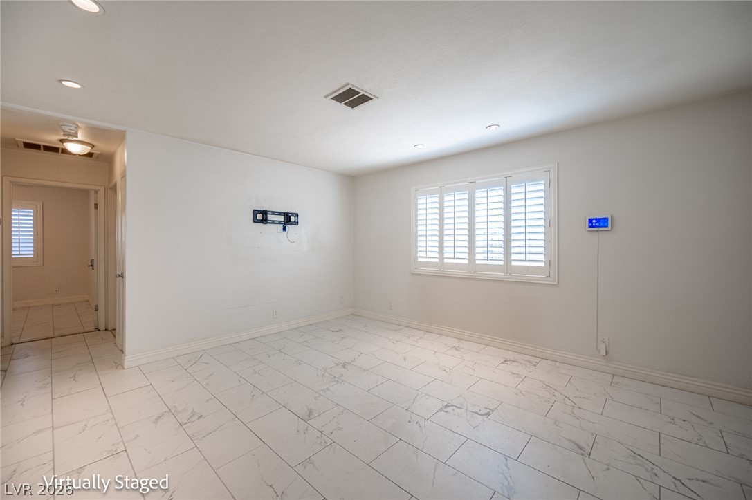 Photo 4 of 521 S Maryland Parkway #21A