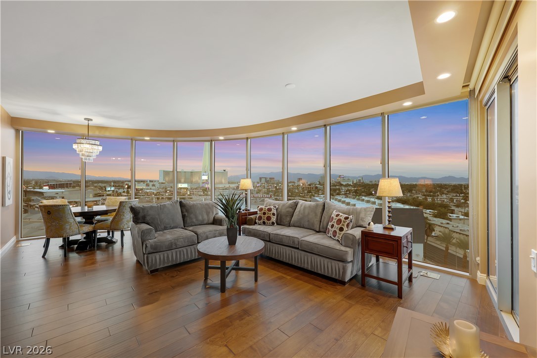 322 Karen Avenue #807, Las Vegas