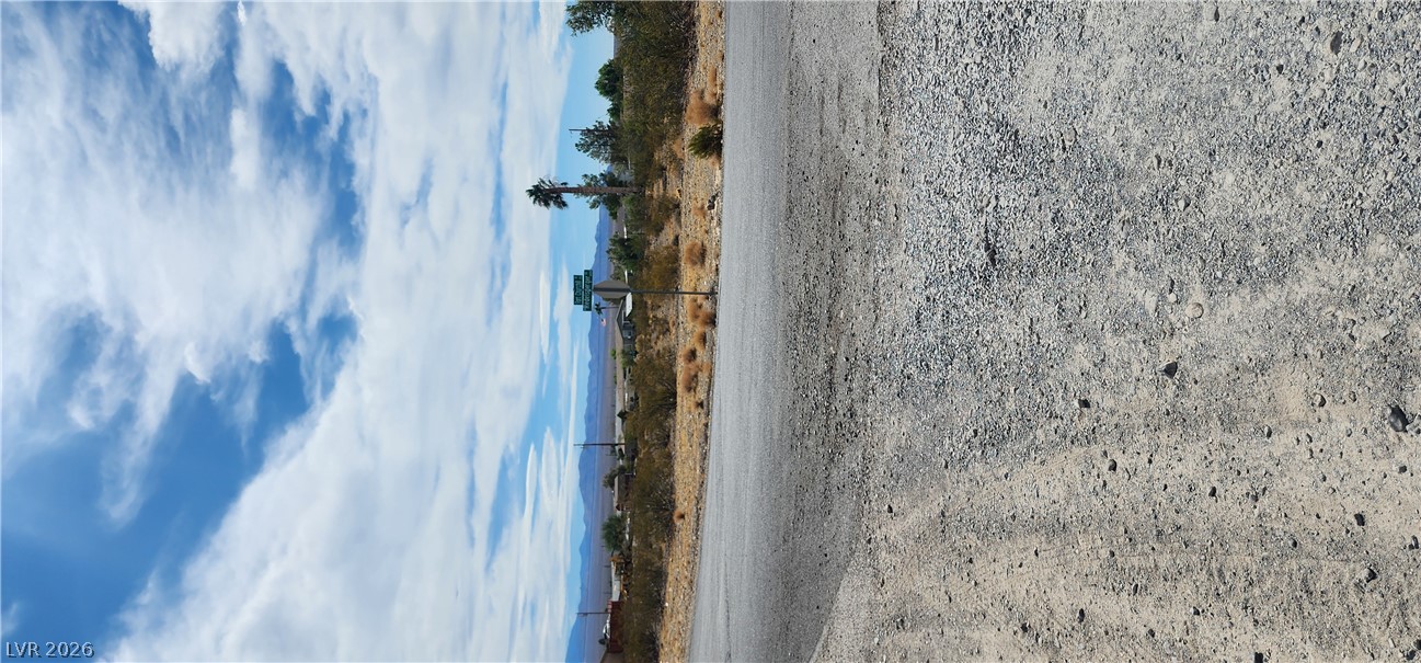 521/581 E Train Way, Pahrump 89060