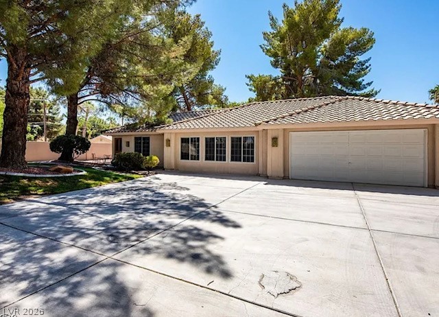 Photo 48 of 50, 3747 E Quail Avenue