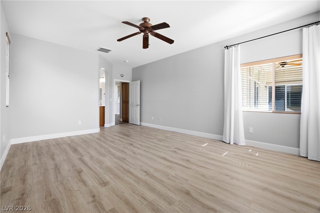 Photo 10 of 31, 68 Alerion Street