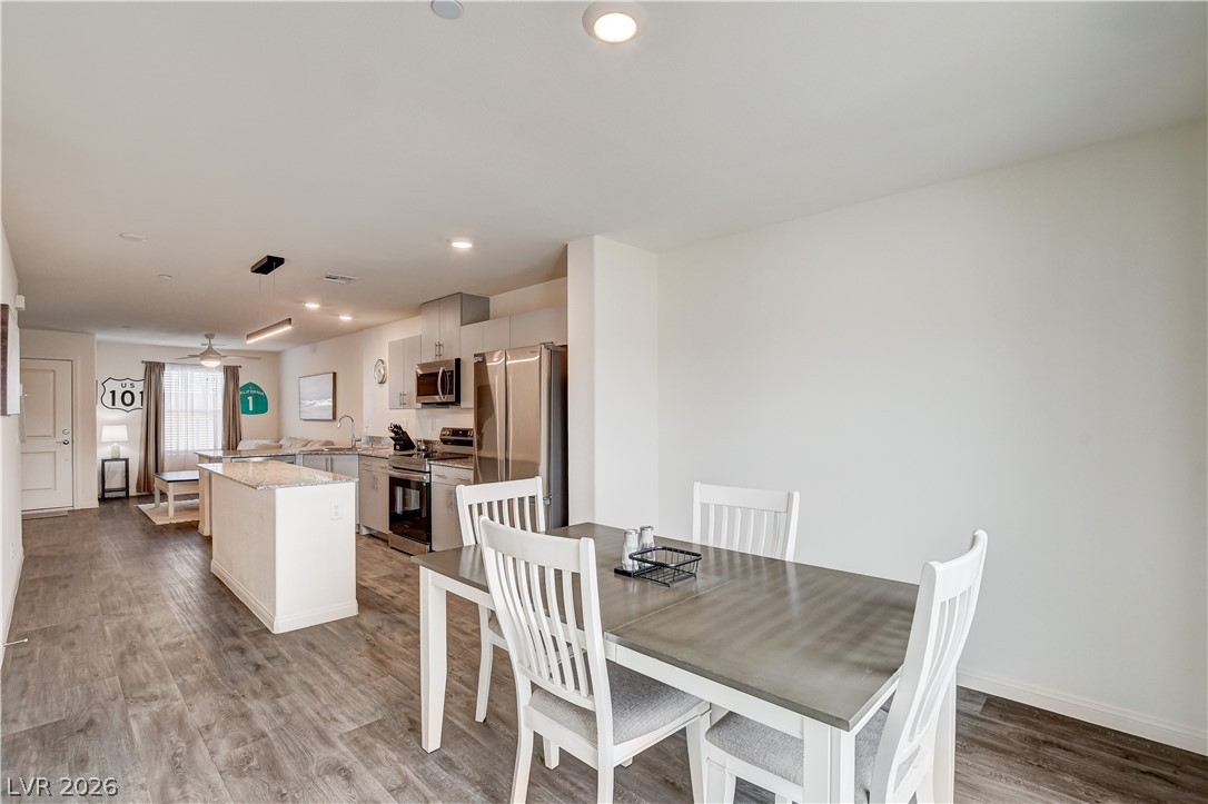 Photo 23 of 42, 2945 White Selzter Ct Court