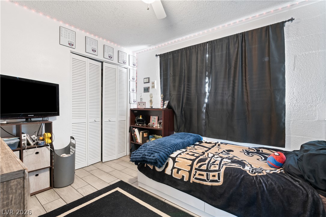 Photo 16 of 30, 4664 El Canasta Way