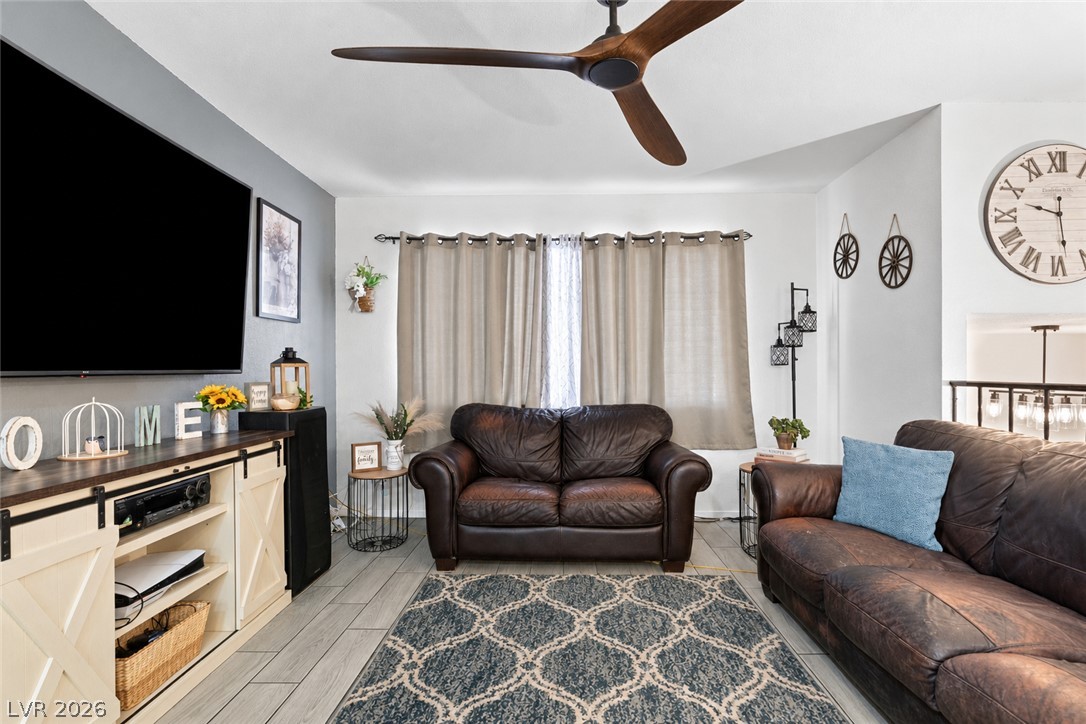 Photo 4 of 4664 El Canasta Way