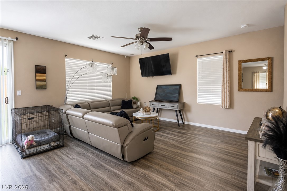 Photo 6 of 24, 6338 Pronghorn Ridge Avenue