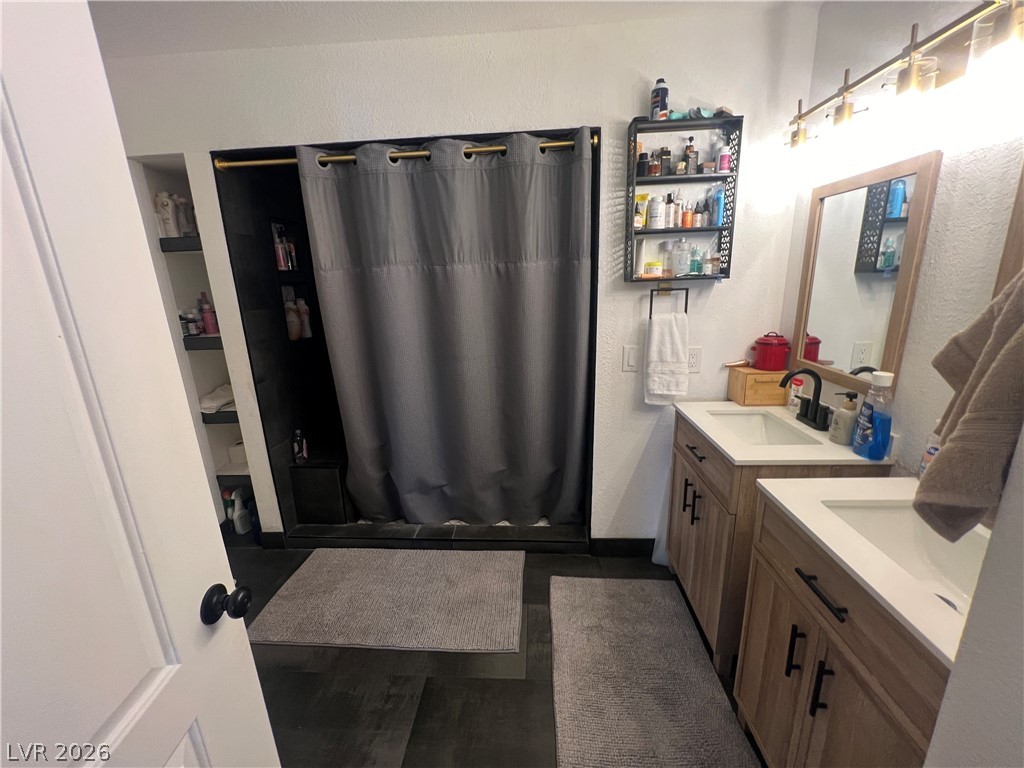 Photo 8 of 15, 4420 Cayuse Street