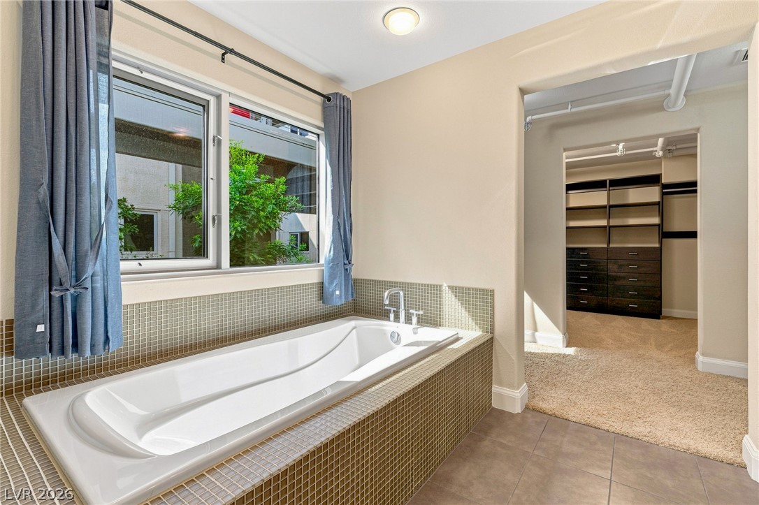 Photo 18 of 43, 11441 Allerton Park Drive #208