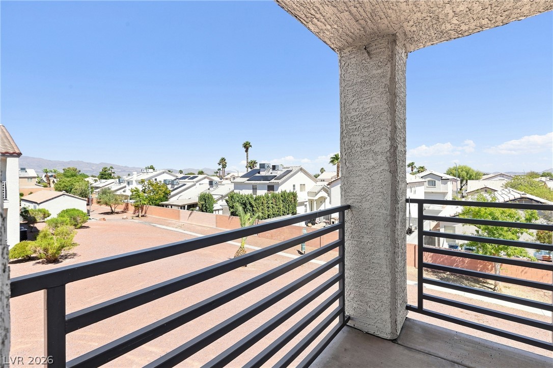 Photo 13 of 20, 3318 N Decatur Boulevard #2096