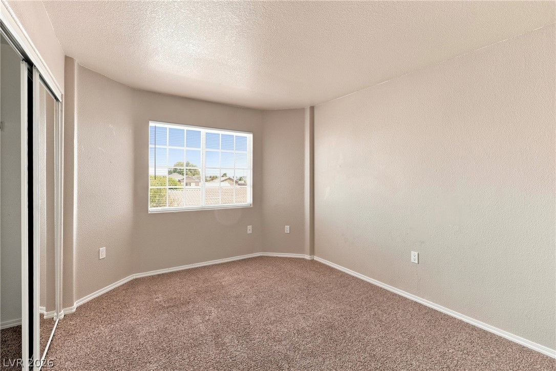 Photo 14 of 20, 3318 N Decatur Boulevard #2096
