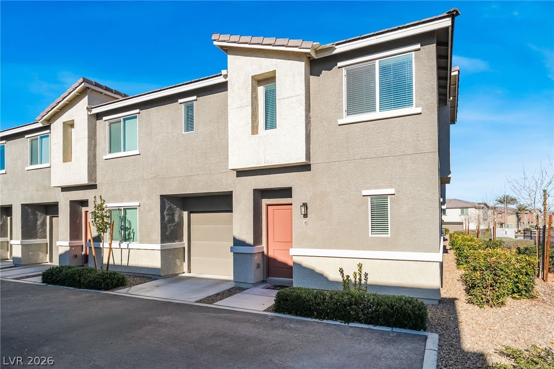 2710 Yellow Blaze Way #4, Las Vegas 89183