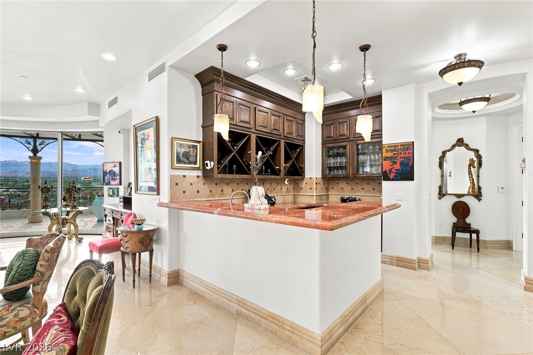 Photo 15 of 74, 9101 Alta Drive #1701