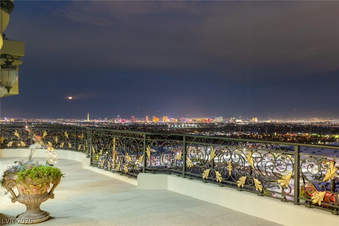Photo 52 of 74, 9101 Alta Drive #1701