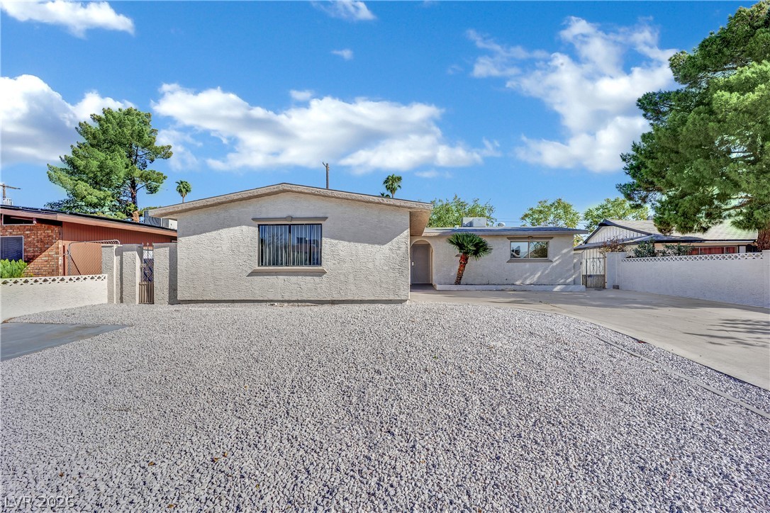 324 Duke Avenue, North Las Vegas 89030