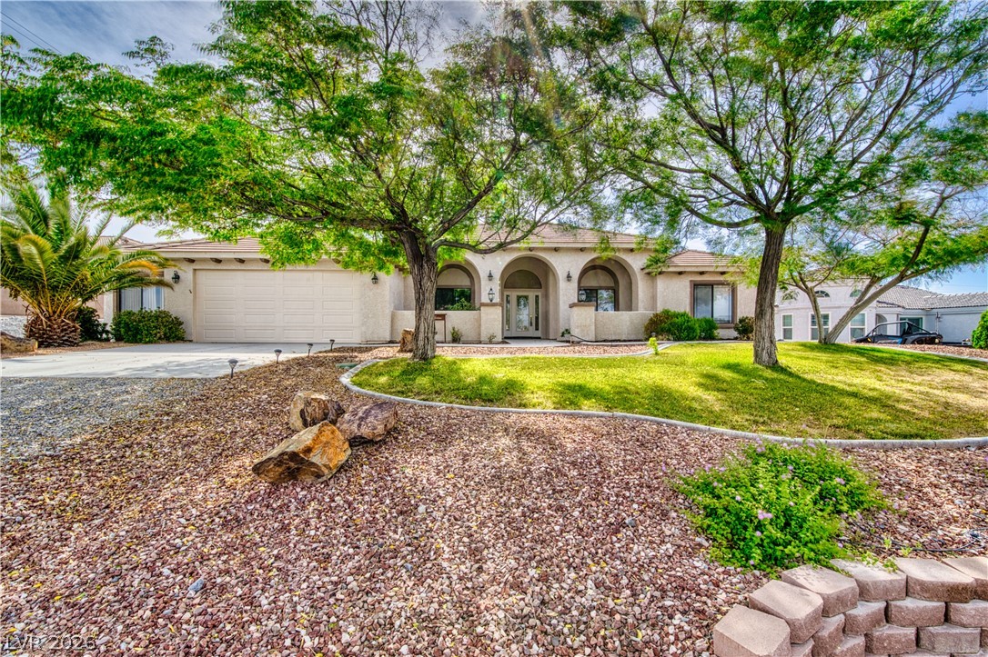 2061 Iroquois Avenue, Pahrump