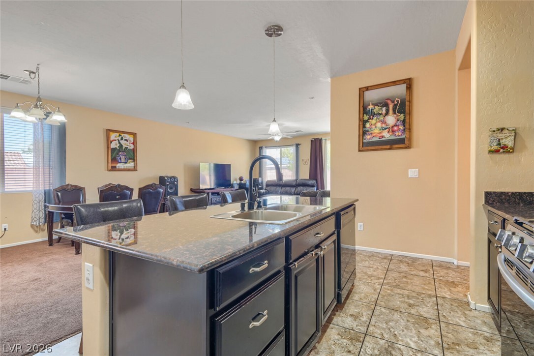 Photo 11 of 26, 3920 Ropers Ranch Street