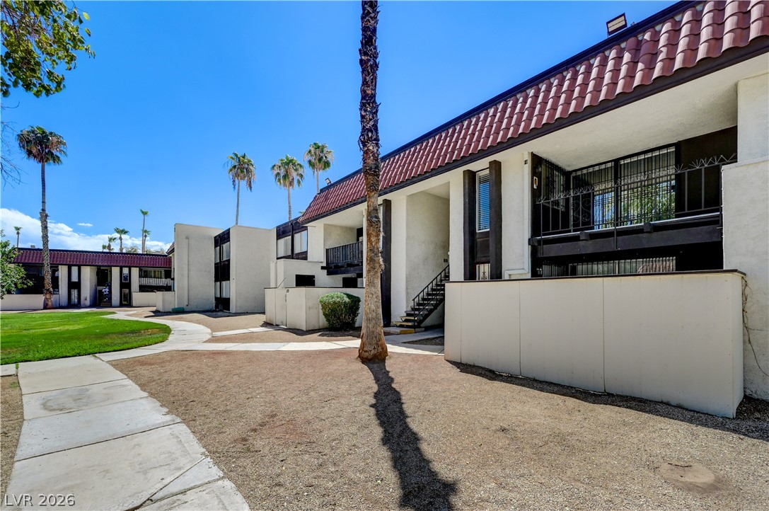 Photo 2 of 1405 Vegas Valley Drive #222