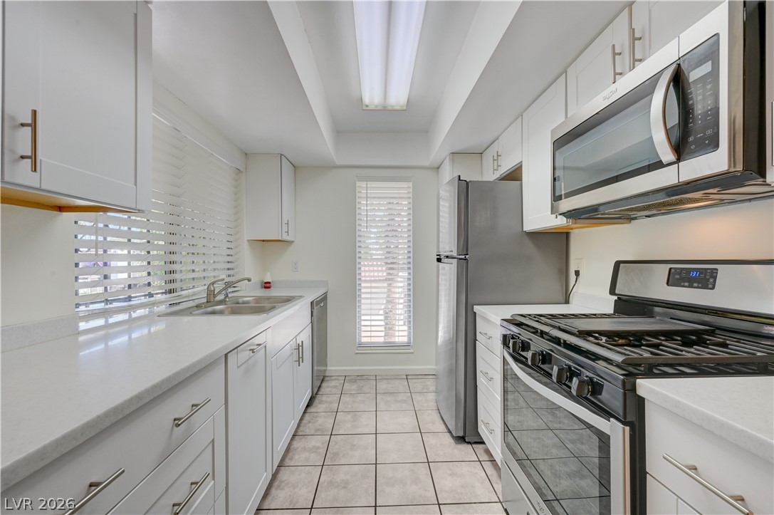 Photo 7 of 31, 1405 Vegas Valley Drive #222