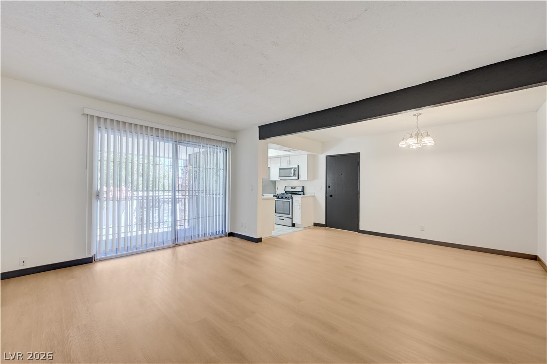Photo 14 of 31, 1405 Vegas Valley Drive #222