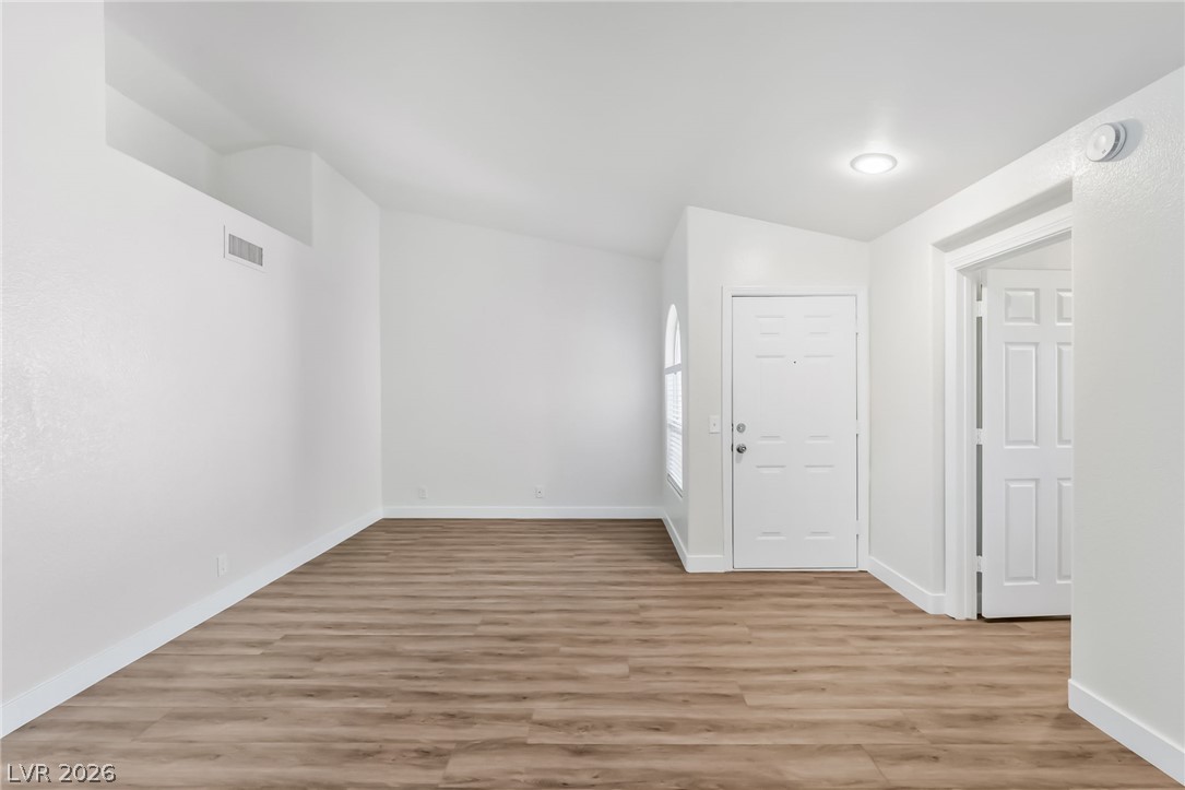 Photo 6 of 35, 1800 Edmond Street #228